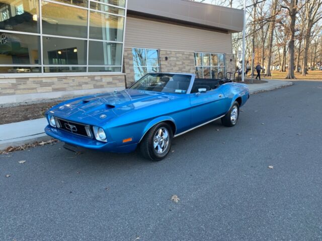 Ford Mustang 1973 image number 13