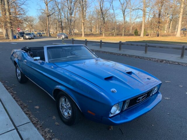 Ford Mustang 1973 image number 33