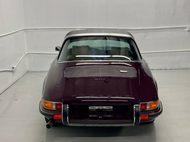 Porsche 911 1972 image number 30