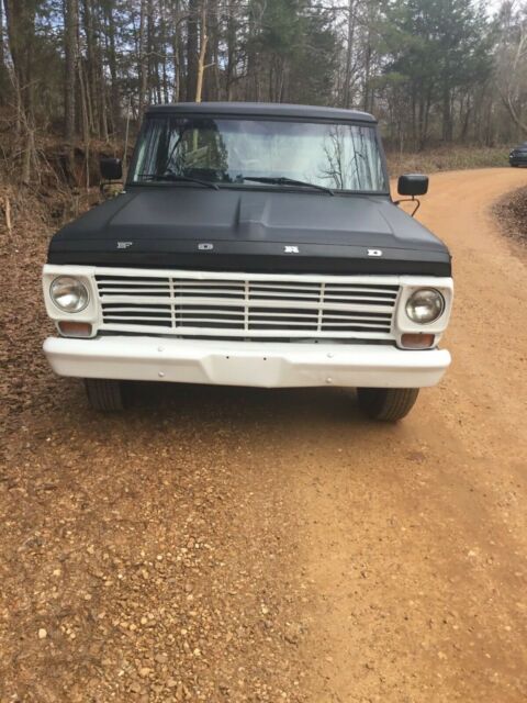 Ford F-100 1967 image number 3