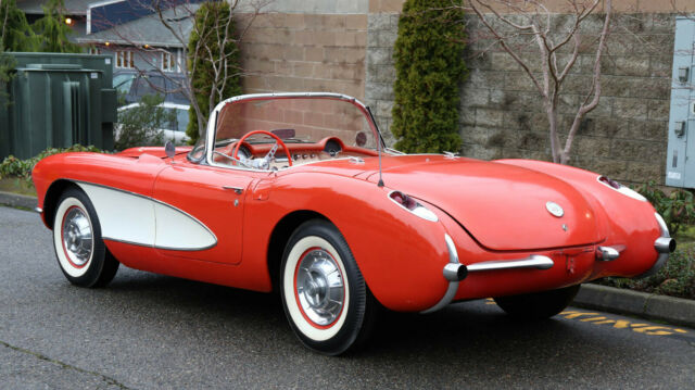 Chevrolet Corvette 1956 image number 29