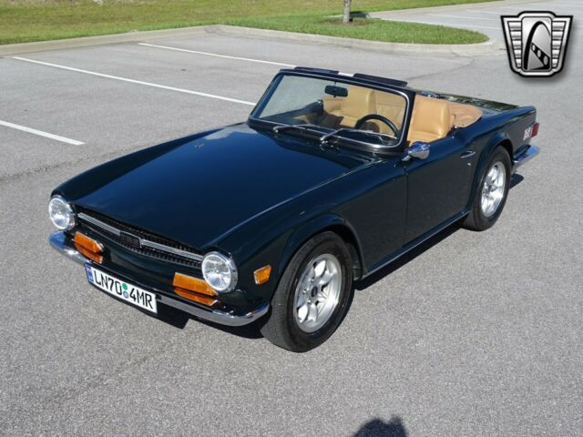 Triumph TR-6 1971 image number 11