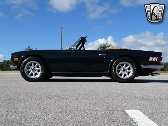 Triumph TR-6 1971 image number 16