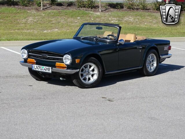 Triumph TR-6 1971 image number 2