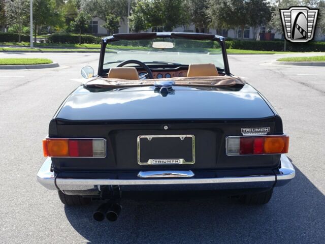 Triumph TR-6 1971 image number 21