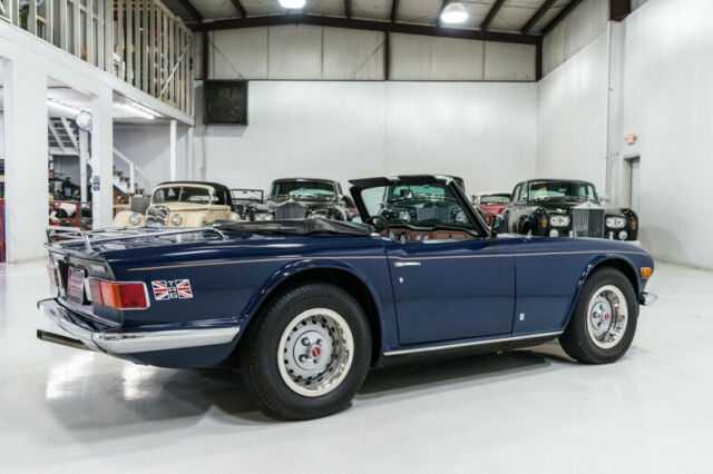 Triumph TR-6 1974 image number 2