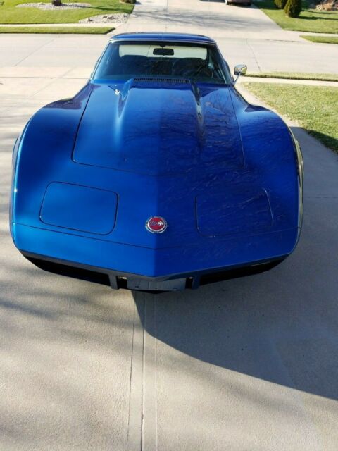 Chevrolet Corvette 1973 image number 2