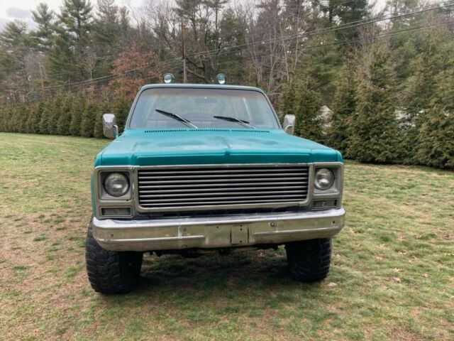 Chevrolet C-10 1976 image number 2