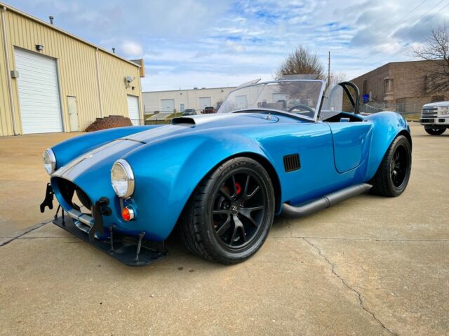 Shelby Cobra 1965 image number 22