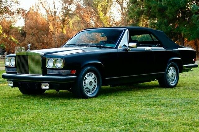 Rolls-Royce Camargue 1978 image number 8