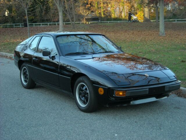 Porsche 924 1978 image number 29