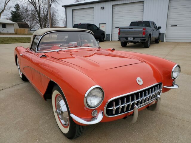 Chevrolet Corvette 1956 image number 2