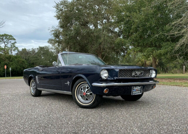 Ford Mustang 1966 image number 11