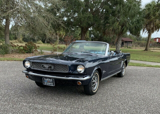 Ford Mustang 1966 image number 16