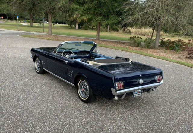 Ford Mustang 1966 image number 2