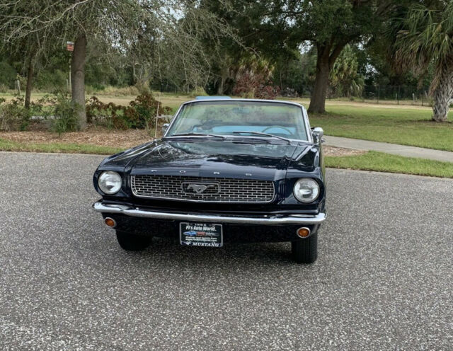 Ford Mustang 1966 image number 34