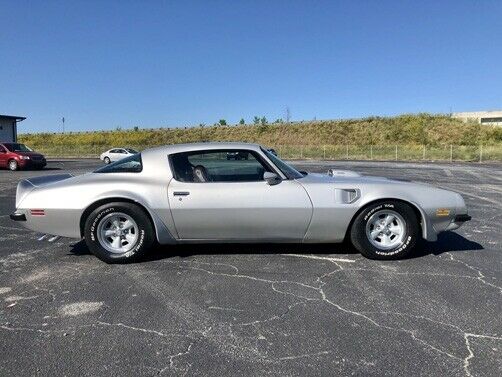 Pontiac Trans Am 1975 image number 11