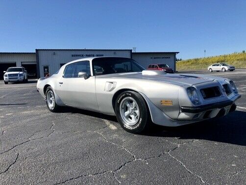 Pontiac Trans Am 1975 image number 12