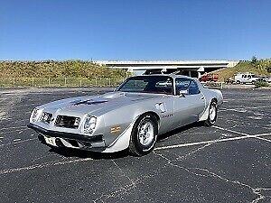 Pontiac Trans Am 1975 image number 19