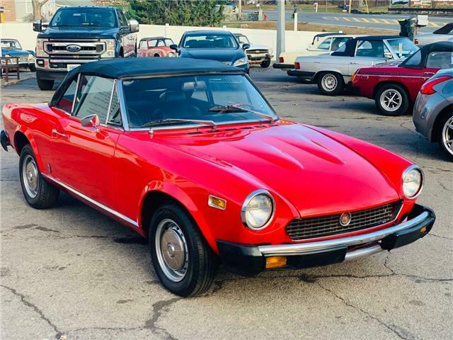 Fiat 124 Spider 1976 image number 16