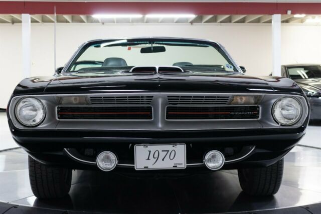 Plymouth Barracuda 1970 image number 1