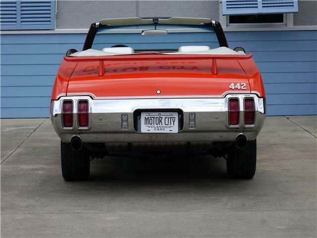 Oldsmobile 442 1970 image number 28