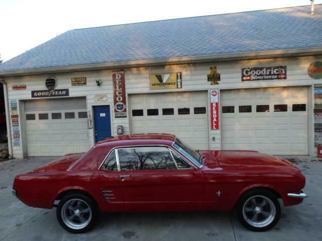 Ford Mustang 1966 image number 1