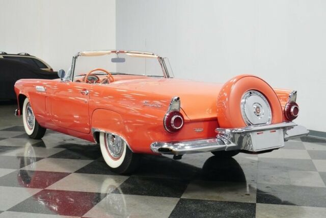 Ford Thunderbird 1956 image number 33