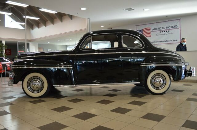 Mercury Eight Coupe 1947 image number 27