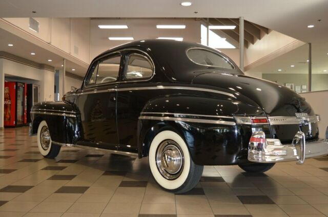 Mercury Eight Coupe 1947 image number 28