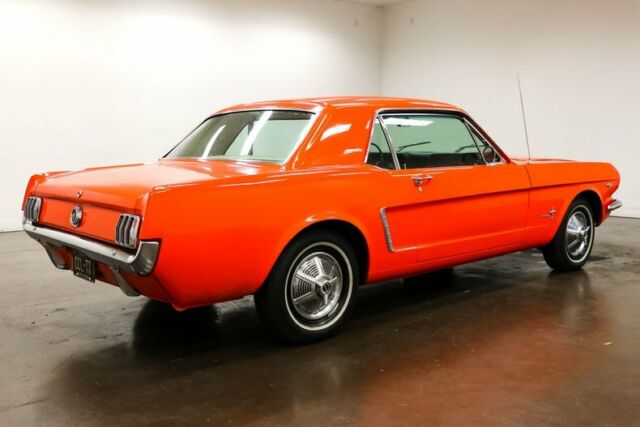 Ford Mustang 1965 image number 30