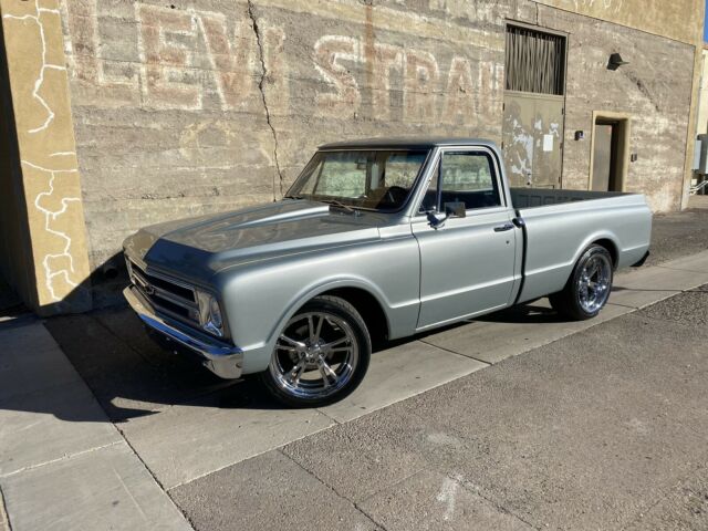 Chevrolet C-10 1968 image number 18