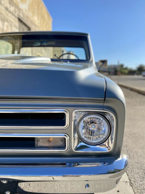 Chevrolet C-10 1968 image number 19