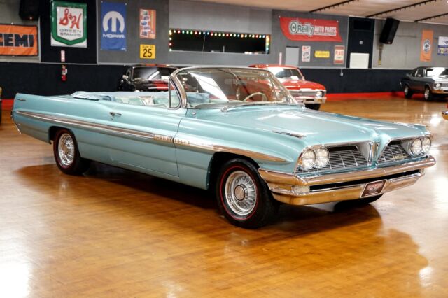 Pontiac Bonneville 1961 image number 20