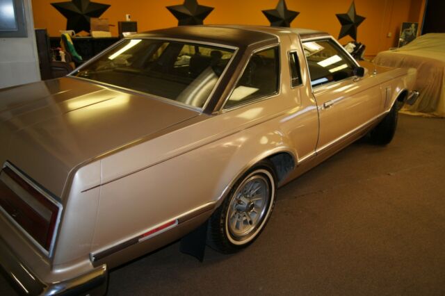 Ford Thunderbird 1978 image number 2