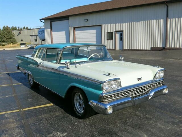 Ford Galaxie, 332ci Auto, P/S 1959 image number 17