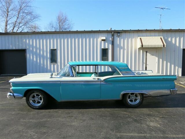 Ford Galaxie, 332ci Auto, P/S 1959 image number 28