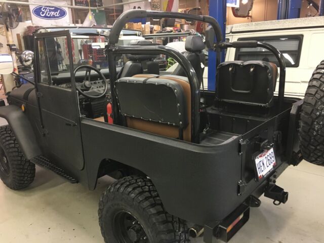 Toyota FJ40 Landcruiser 1970 image number 11