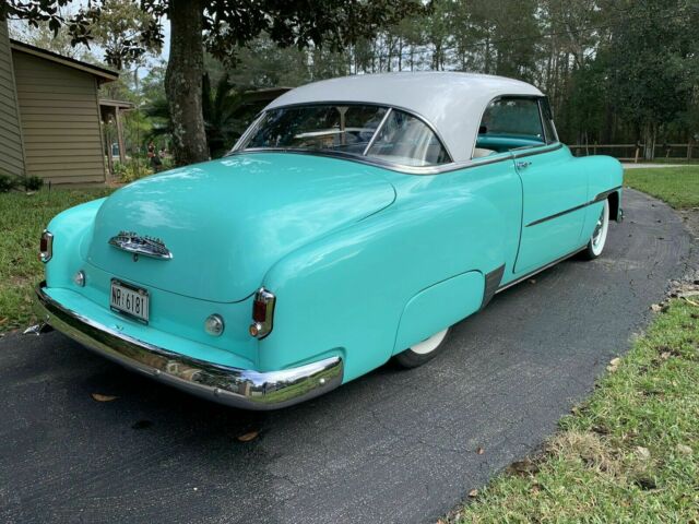 Chevrolet Styleline 1951 image number 25