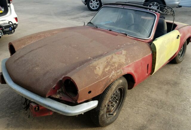 Triumph Spitfire 1973 image number 0