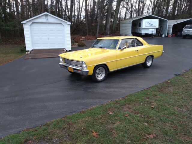 Chevrolet Chevy II 1966 image number 0