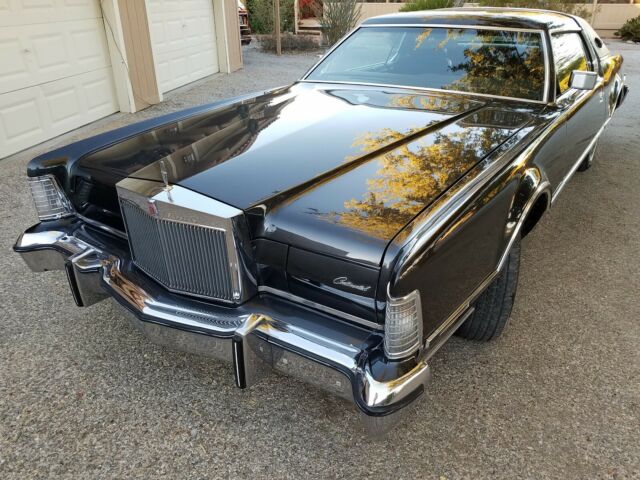 Lincoln Mark IV 1976 image number 0