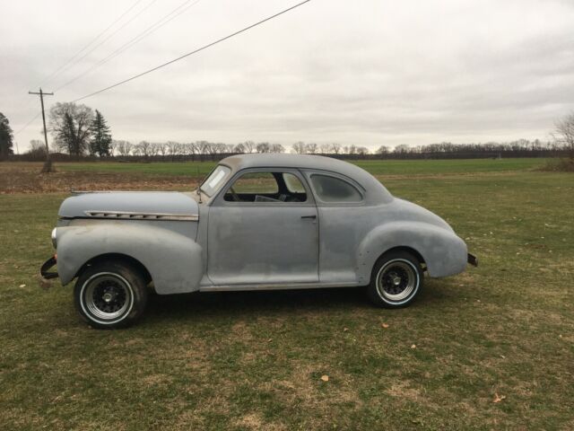 Chevrolet Coupe 1941 image number 1