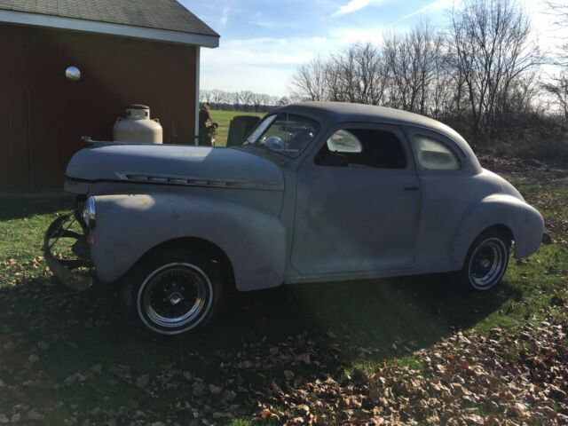 Chevrolet Coupe 1941 image number 13