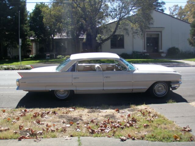 Cadillac DeVille 1962 image number 27