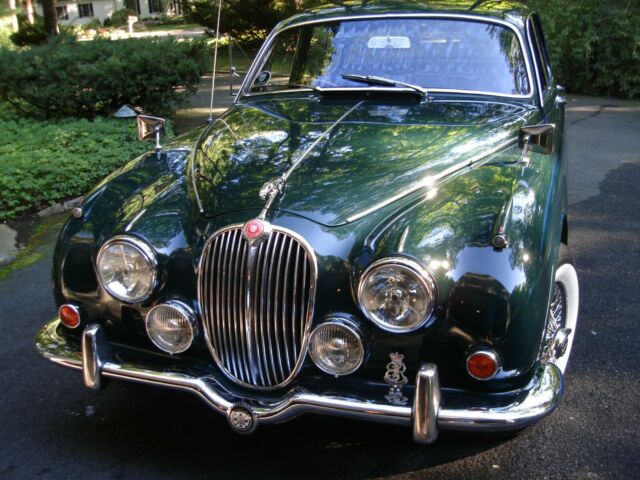 Jaguar S-Type 1967 image number 0