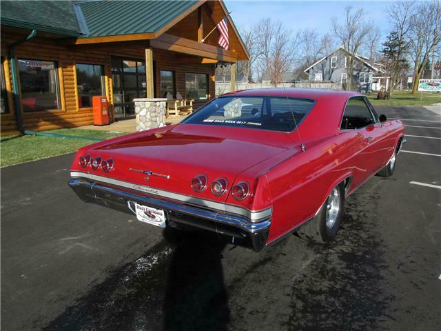 Chevrolet Impala 1965 image number 13