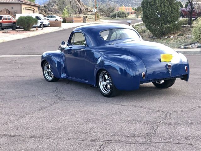 Dodge luxury liner 1941 image number 3