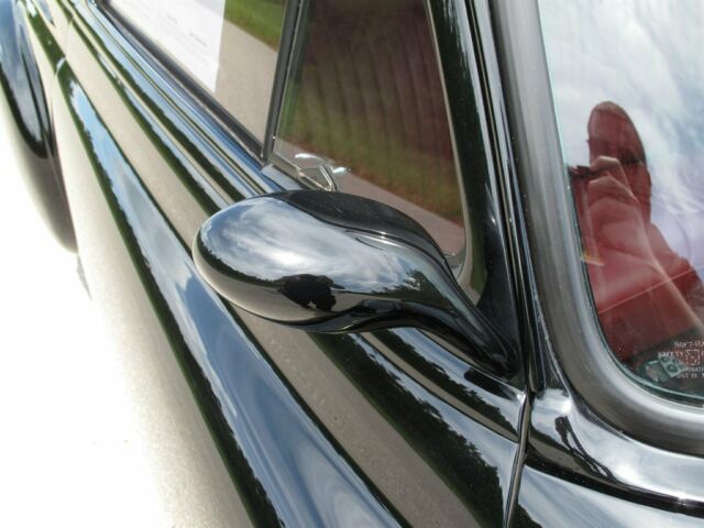 Chevrolet Business Coupe 1950 image number 20