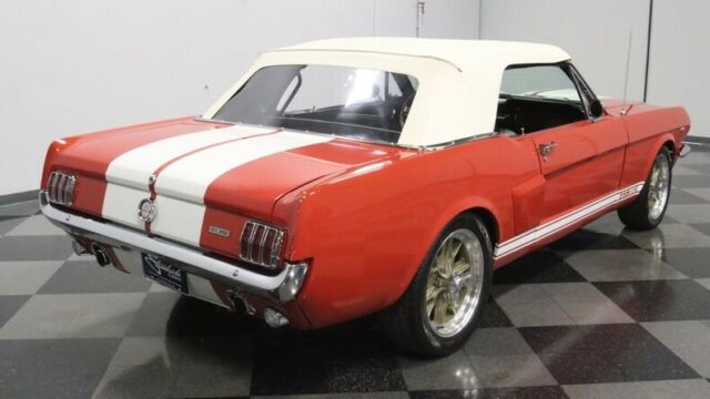 Ford Mustang 1965 image number 13